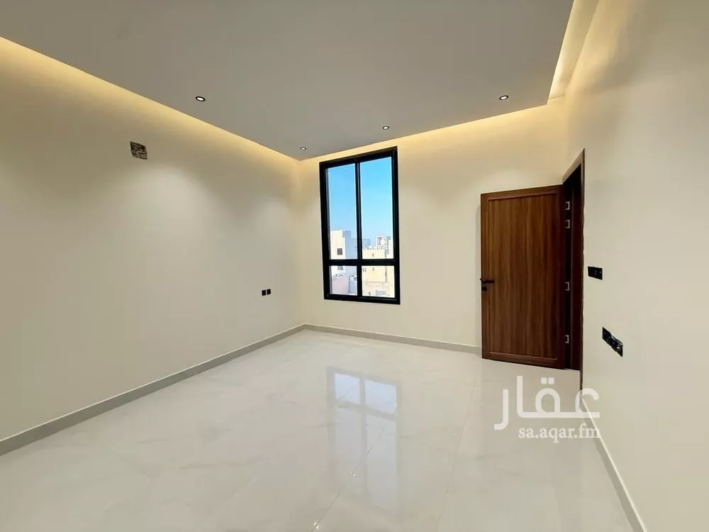 6 bedroom villa in Al Mahdiyyah 24