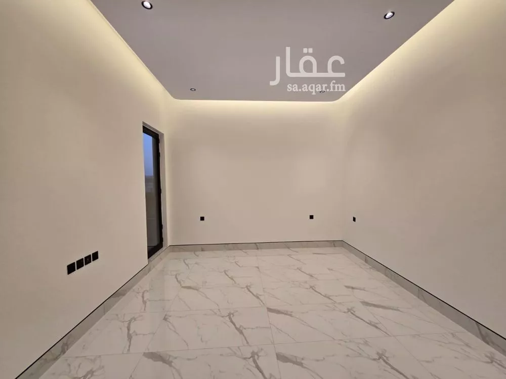 6 bedroom villa in Al Narjis 2