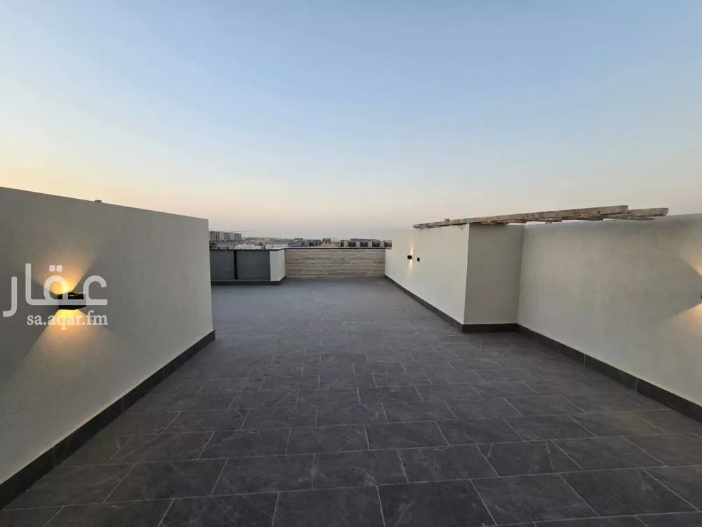 6 bedroom villa in Al Narjis 5