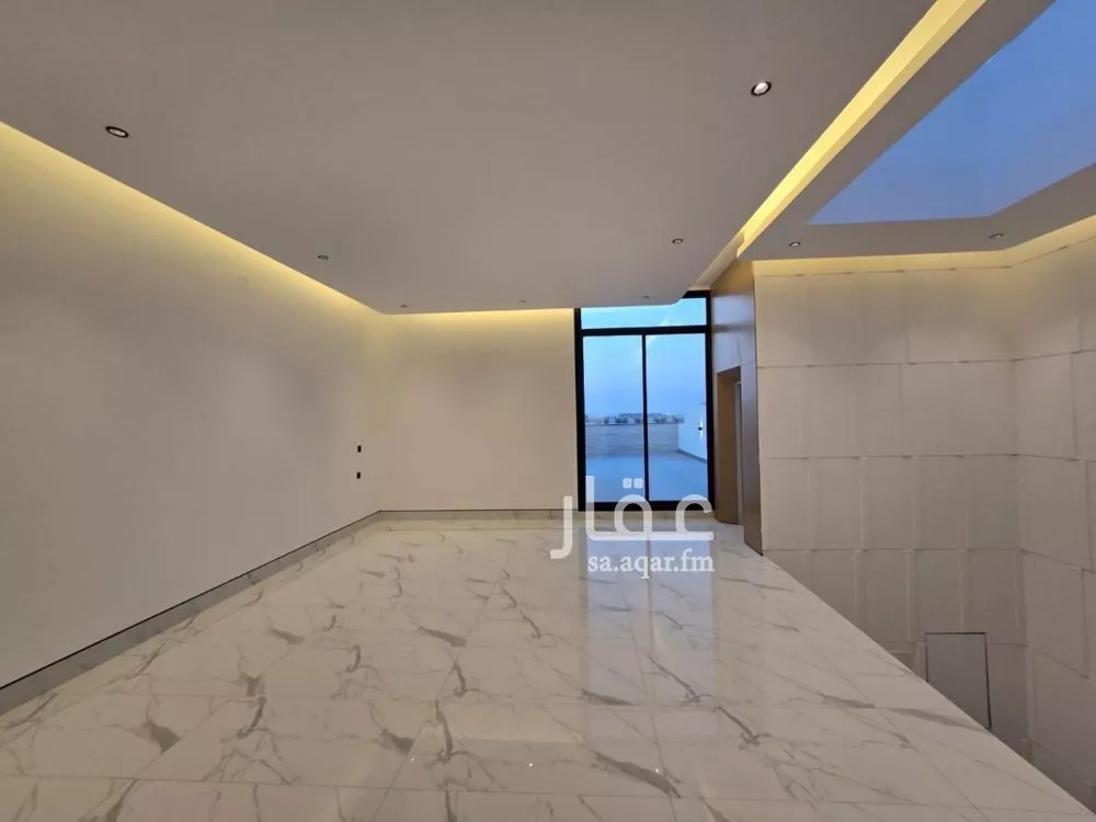 6 bedroom villa in Al Narjis 6