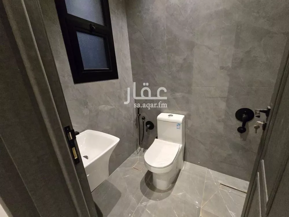 4 bedroom villa in Al Aridh 2