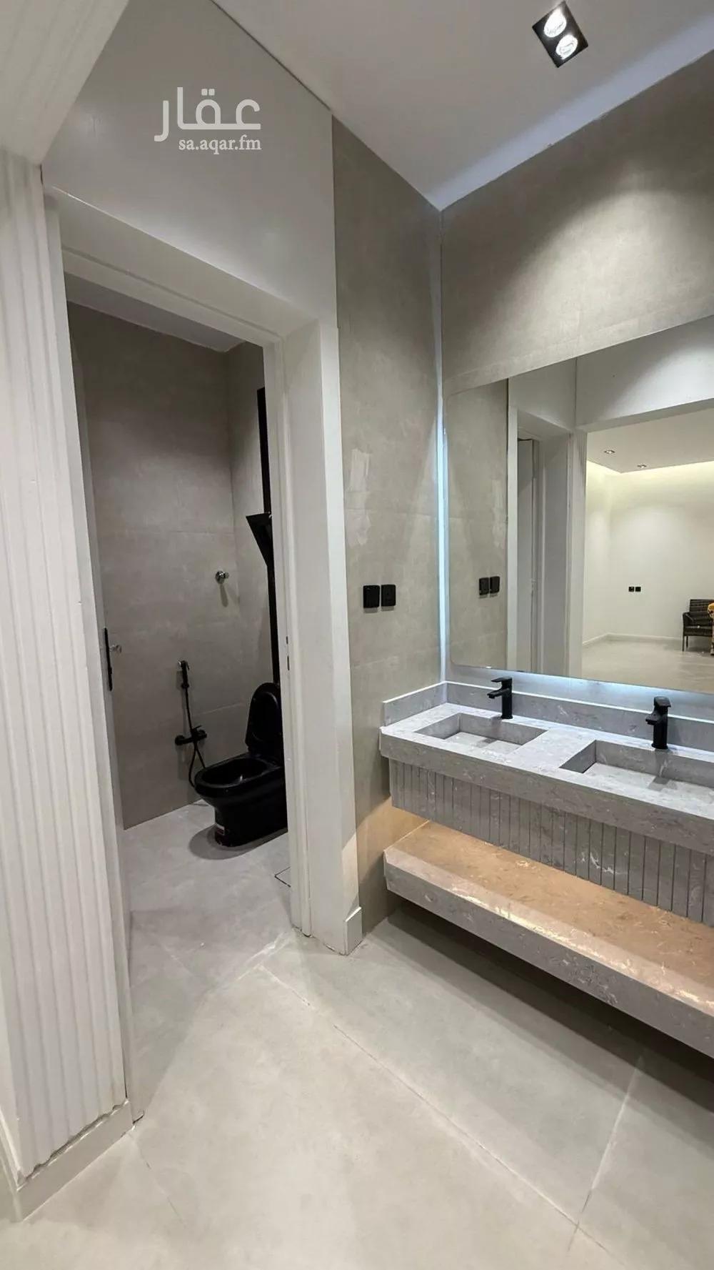 5 bedroom villa in Dhahrat Laban 3