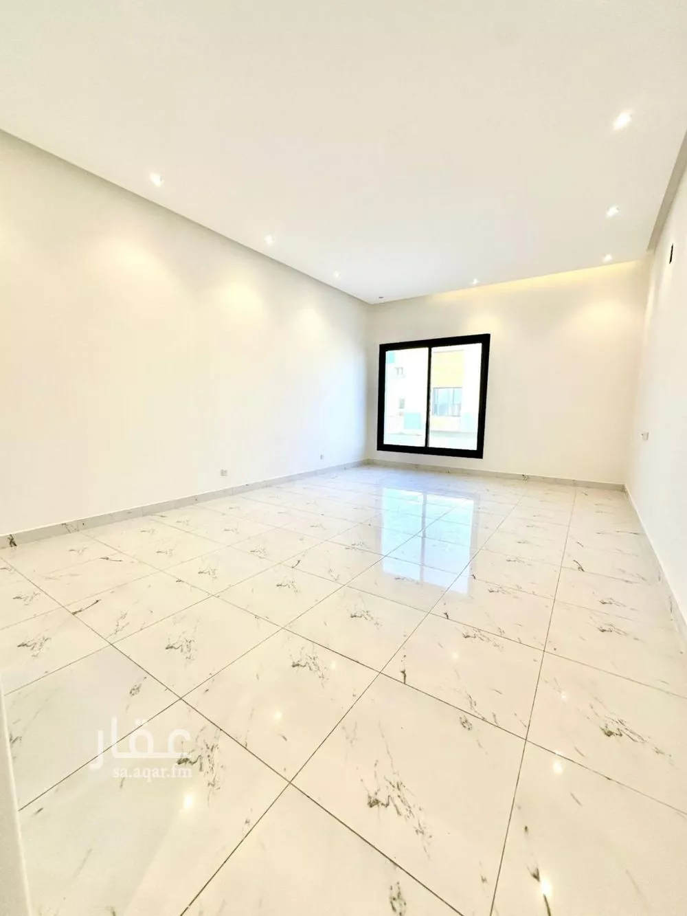 6 bedroom villa in Al Aridh 10