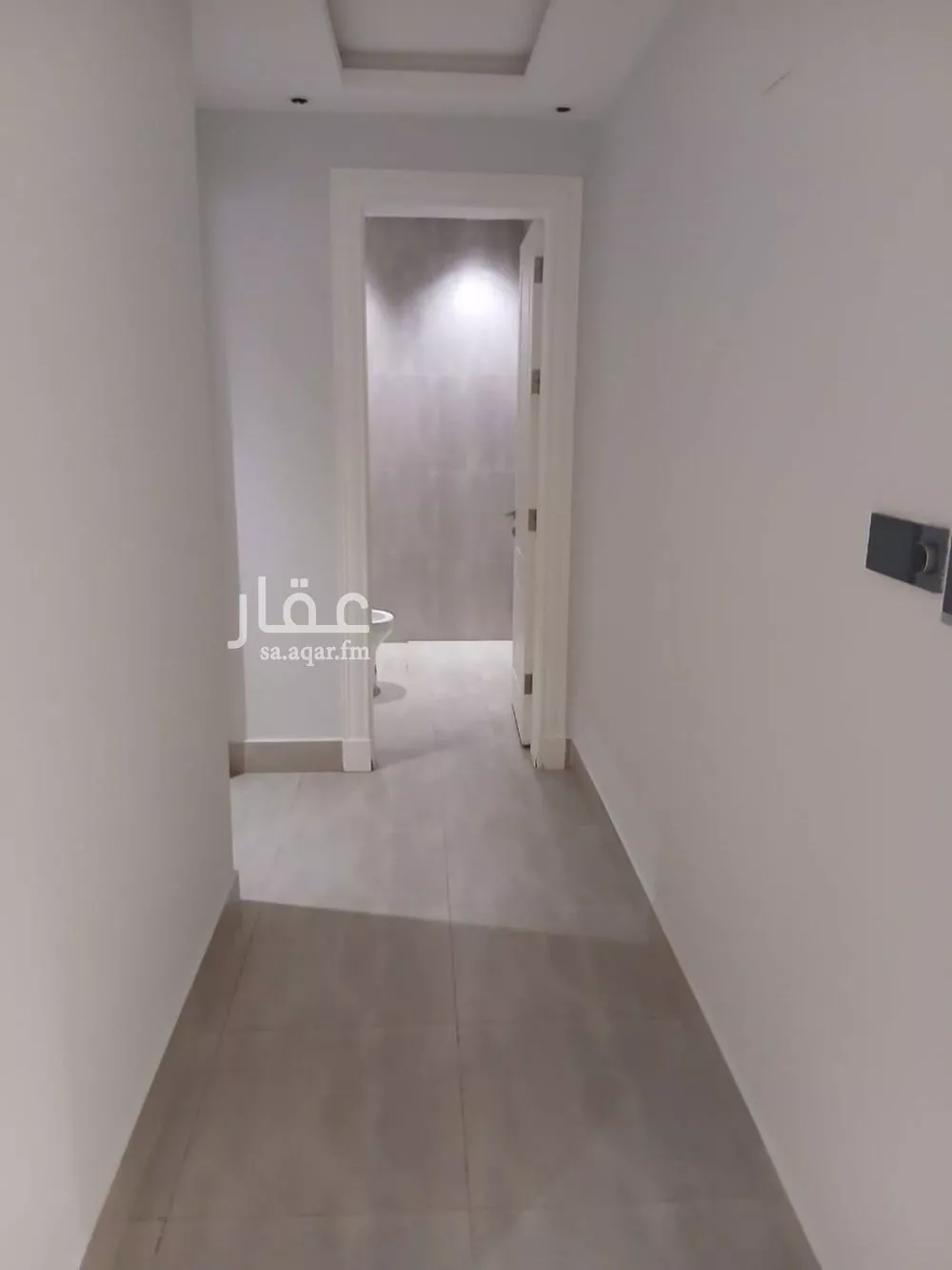 شقة 3 غرف في الملقا 6
