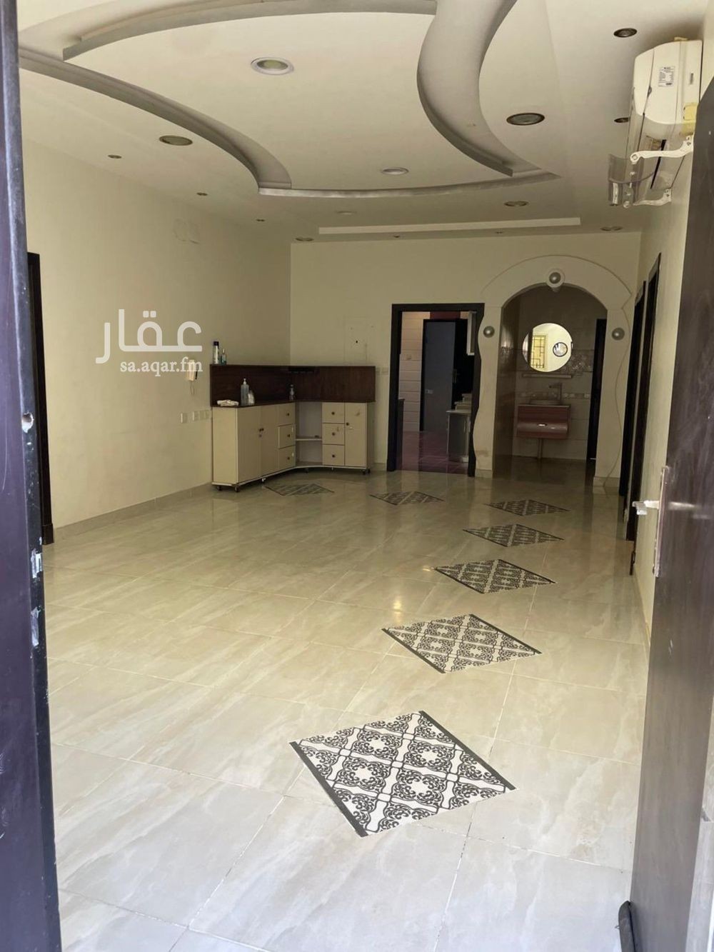 فيلا 4 غرف في ظهرة البديعة، الرياض 5