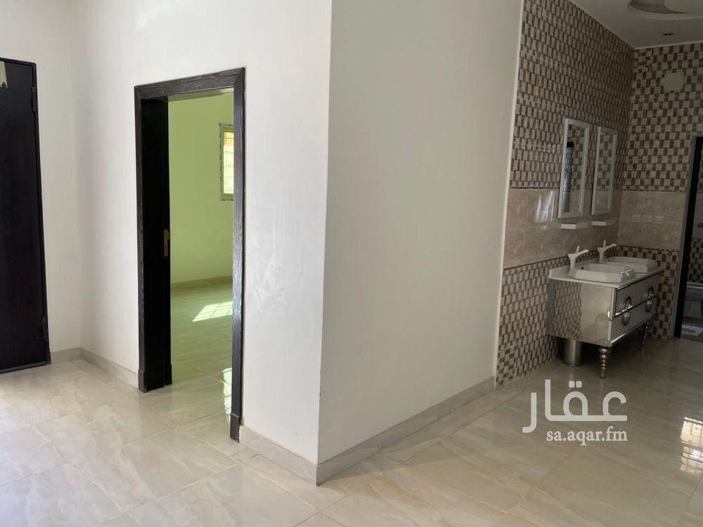 فيلا 4 غرف في ظهرة البديعة، الرياض 13