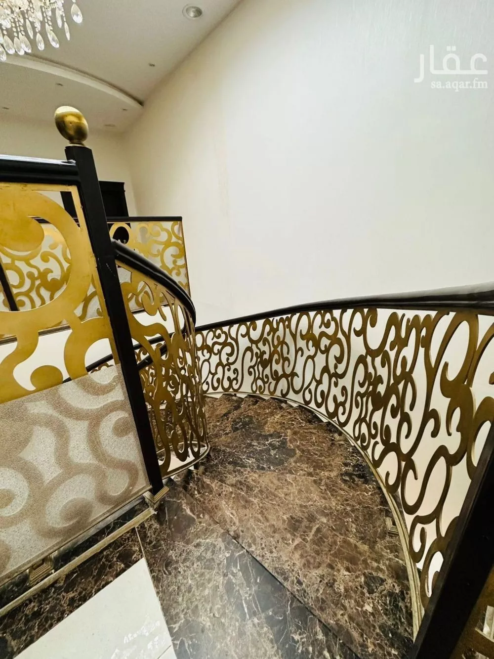 5 bedroom villa in Al Rimal 10