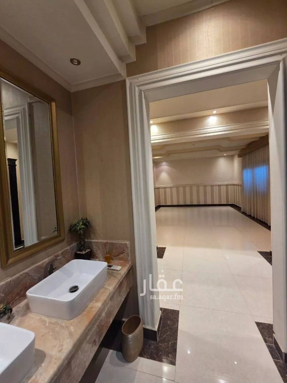 5 bedroom villa in Al Yasmin 5