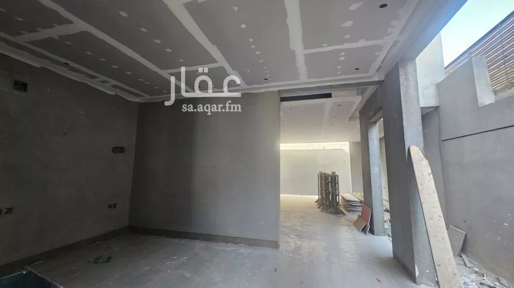 5 bedroom villa in Granada 11