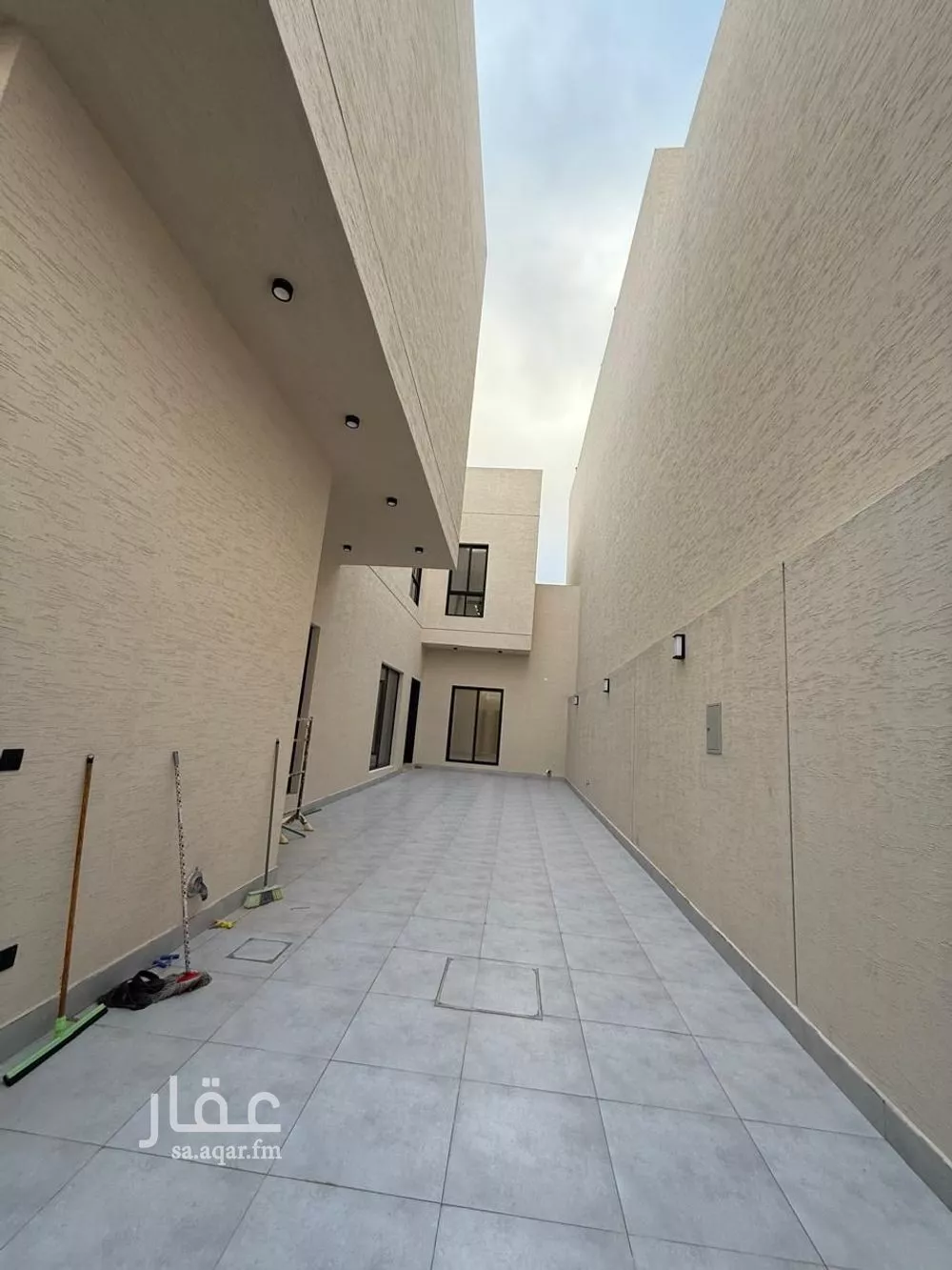 فيلا 6 غرف في المهدية 4
