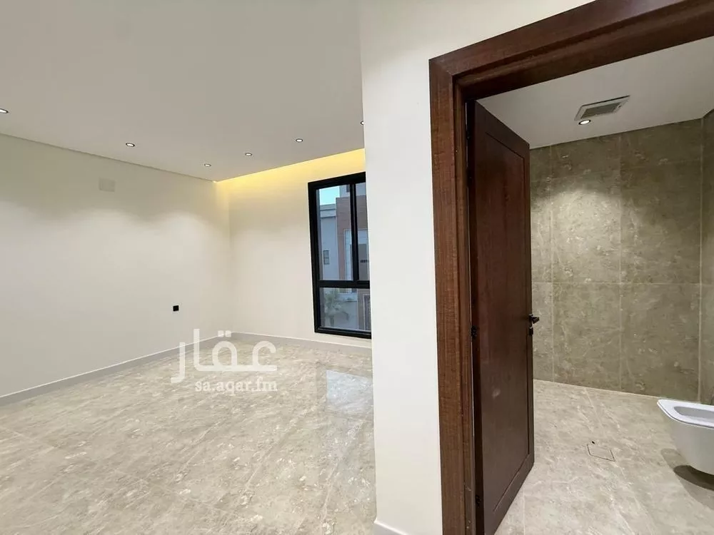 5 bedroom villa in Al Mahdiyyah 24