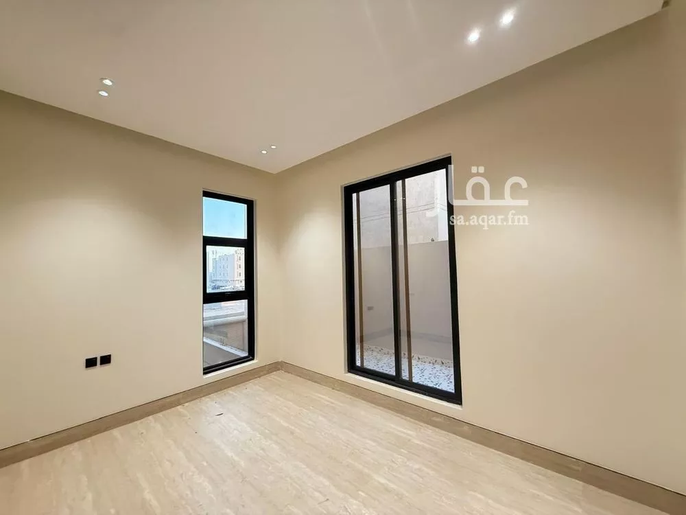 5 bedroom villa in Al Mahdiyyah 15