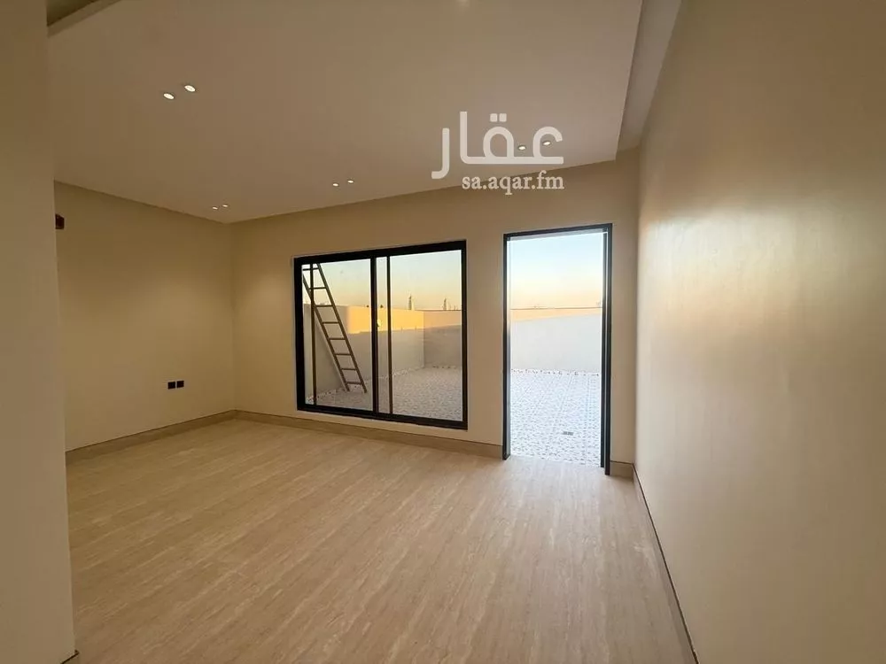 5 bedroom villa in Al Mahdiyyah 21