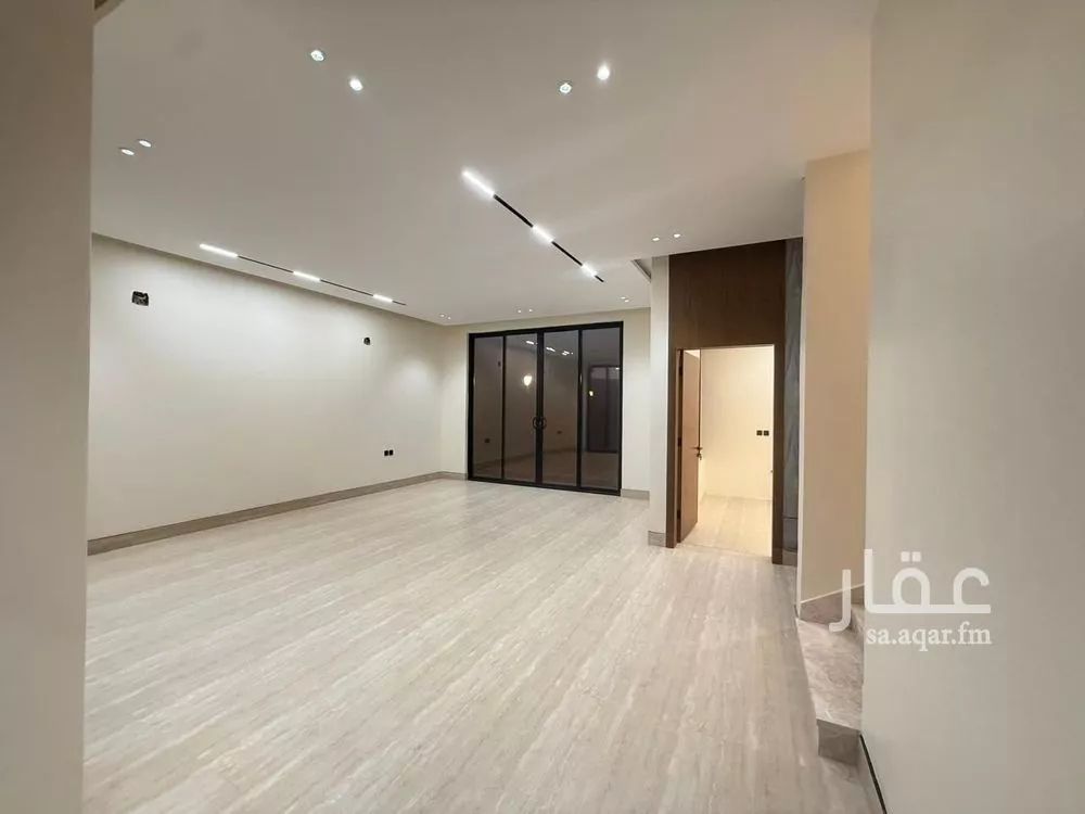 5 bedroom villa in Al Mahdiyyah 5