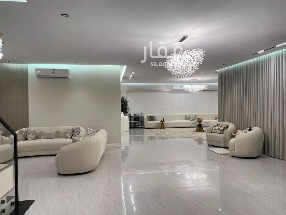 5 bedroom villa in Al Mahdiyyah 16