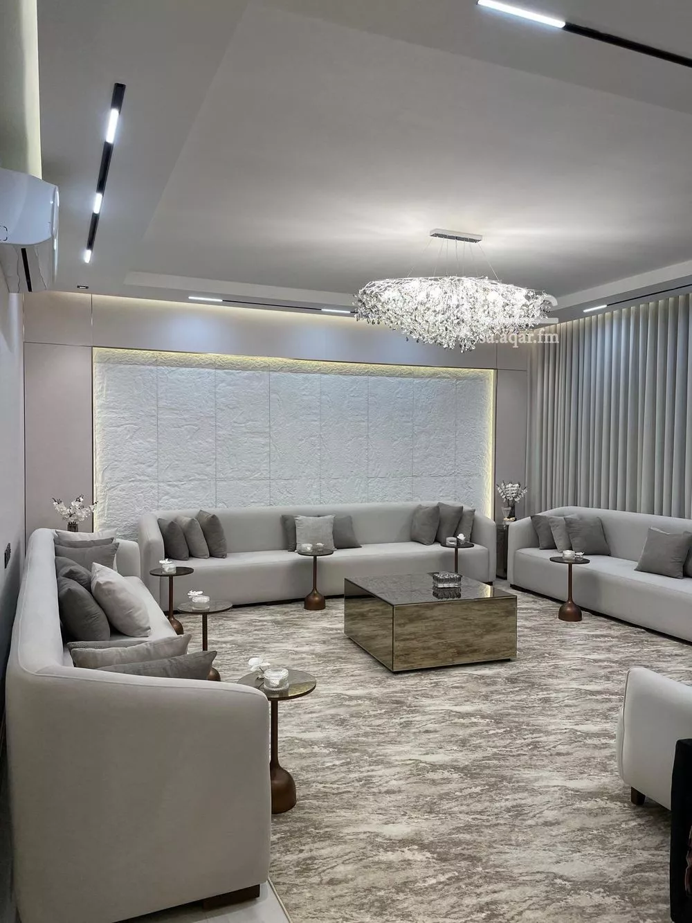 5 bedroom villa in Al Mahdiyyah 18