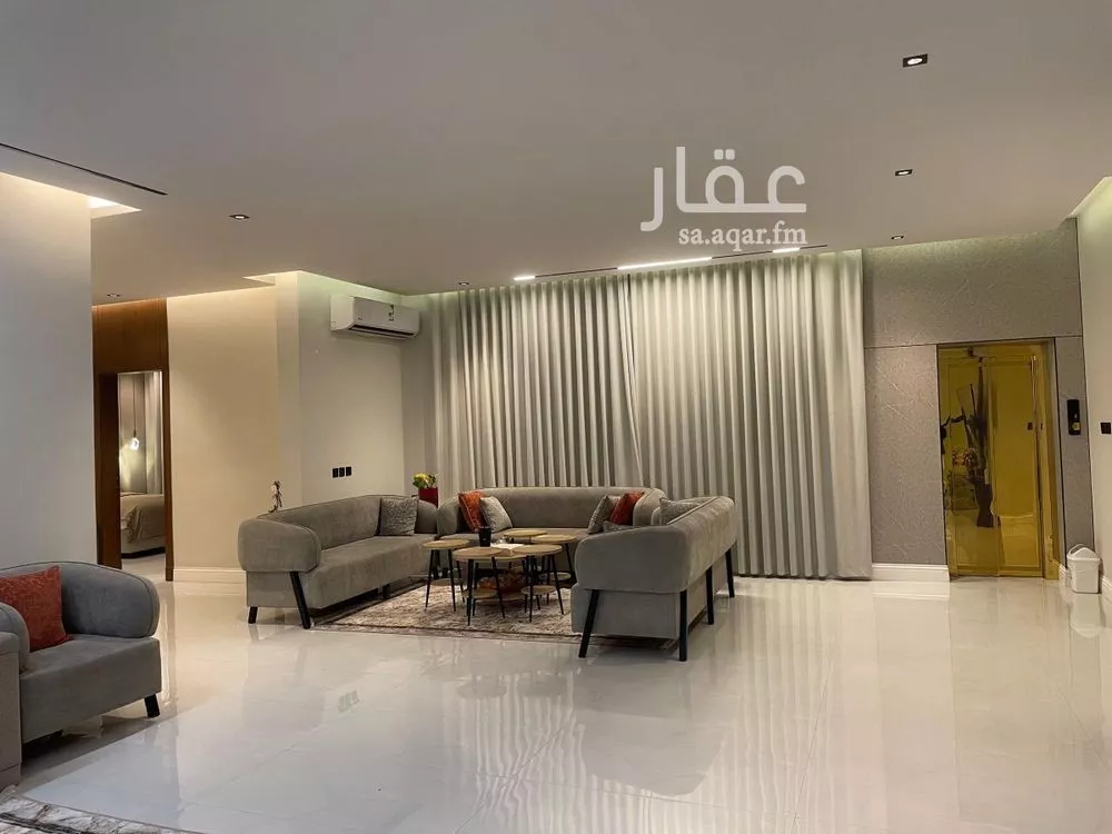 5 bedroom villa in Al Mahdiyyah 5