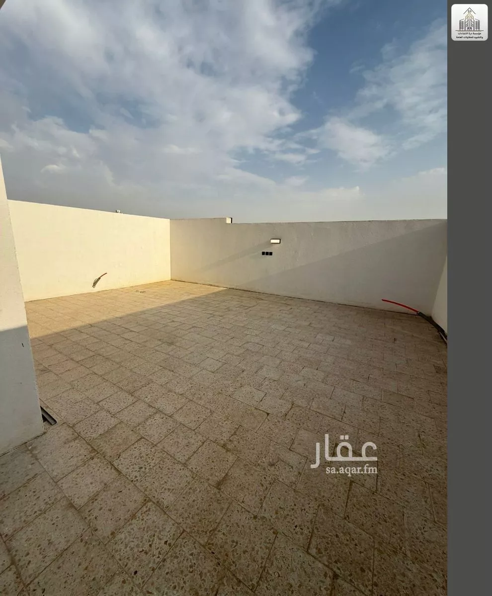 فيلا 8 غرف في طويق 20