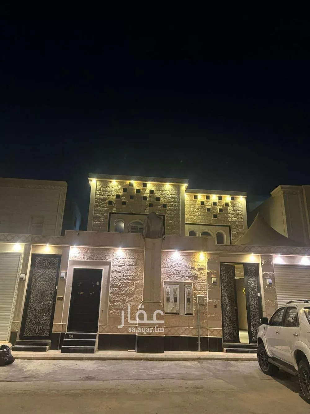فيلا 11 غرف في طويق 11