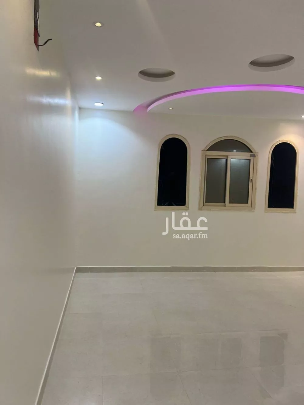فيلا 11 غرف في طويق 13