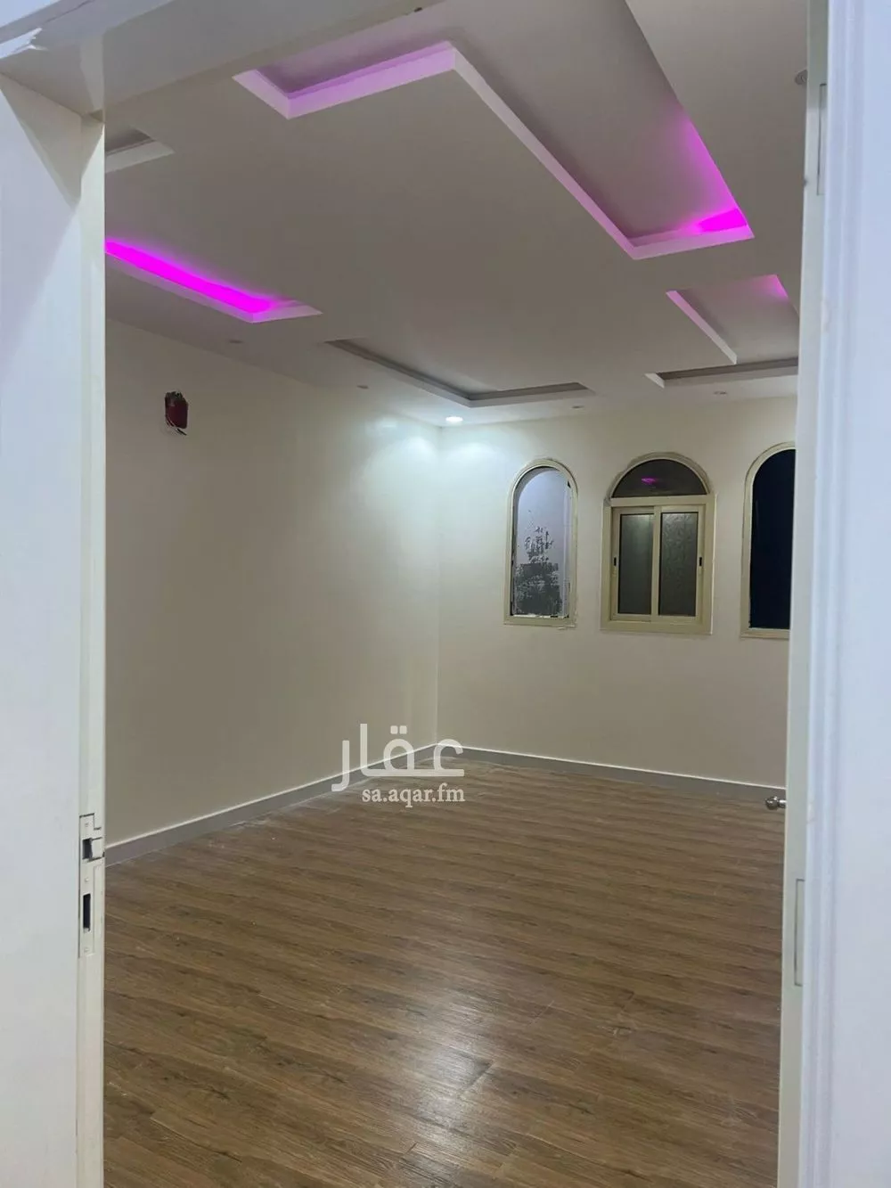 فيلا 11 غرف في طويق 6