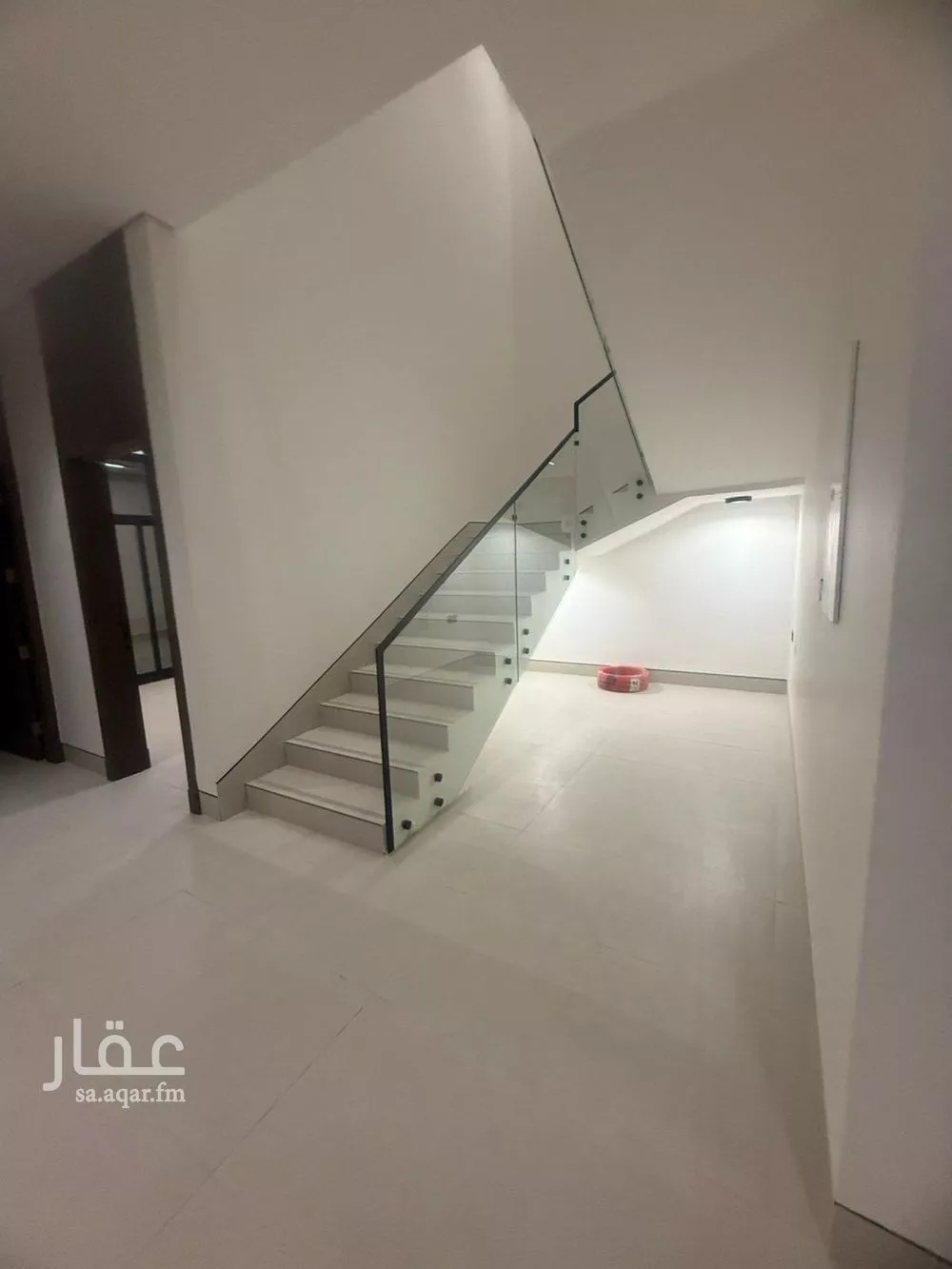 5 bedroom villa in Al Yarmouk 2