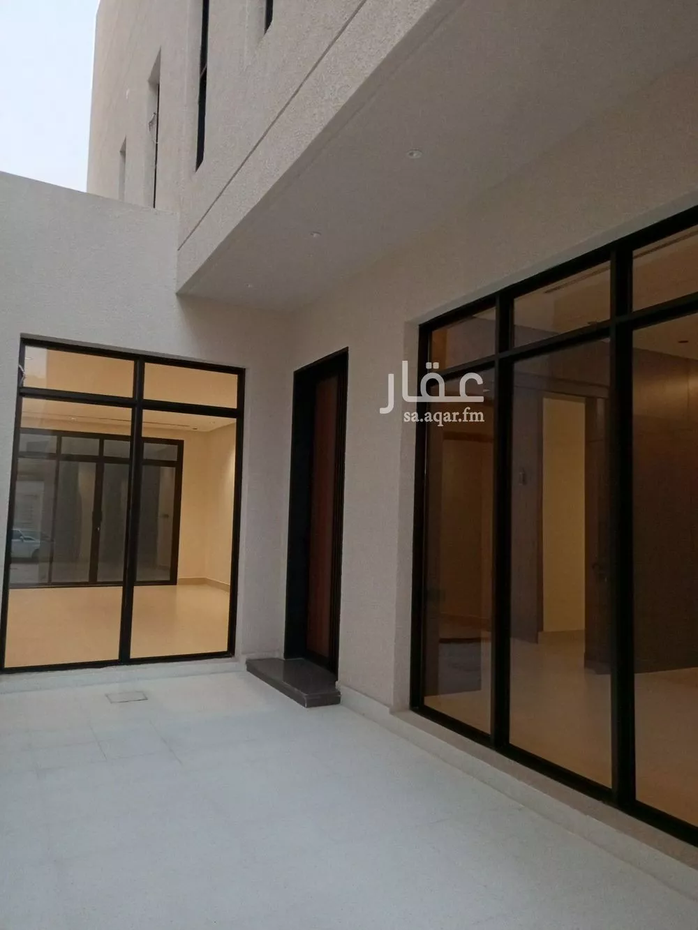 5 bedroom villa in Al Narjis 2