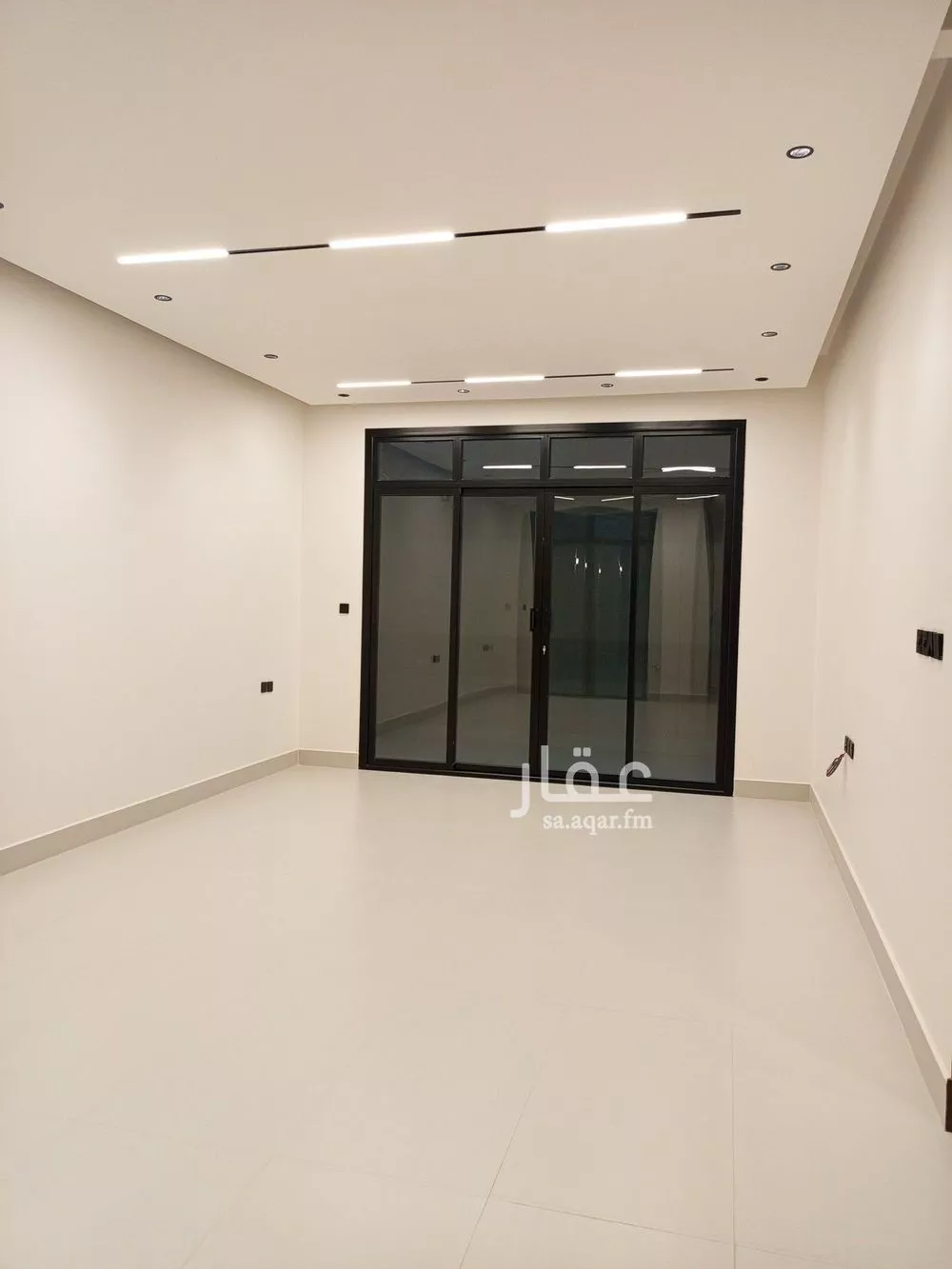 5 bedroom villa in Al Narjis 26