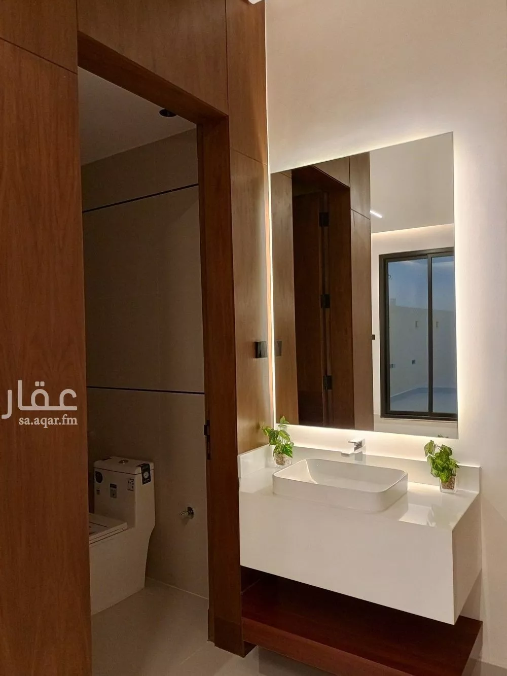5 bedroom villa in Al Narjis 5