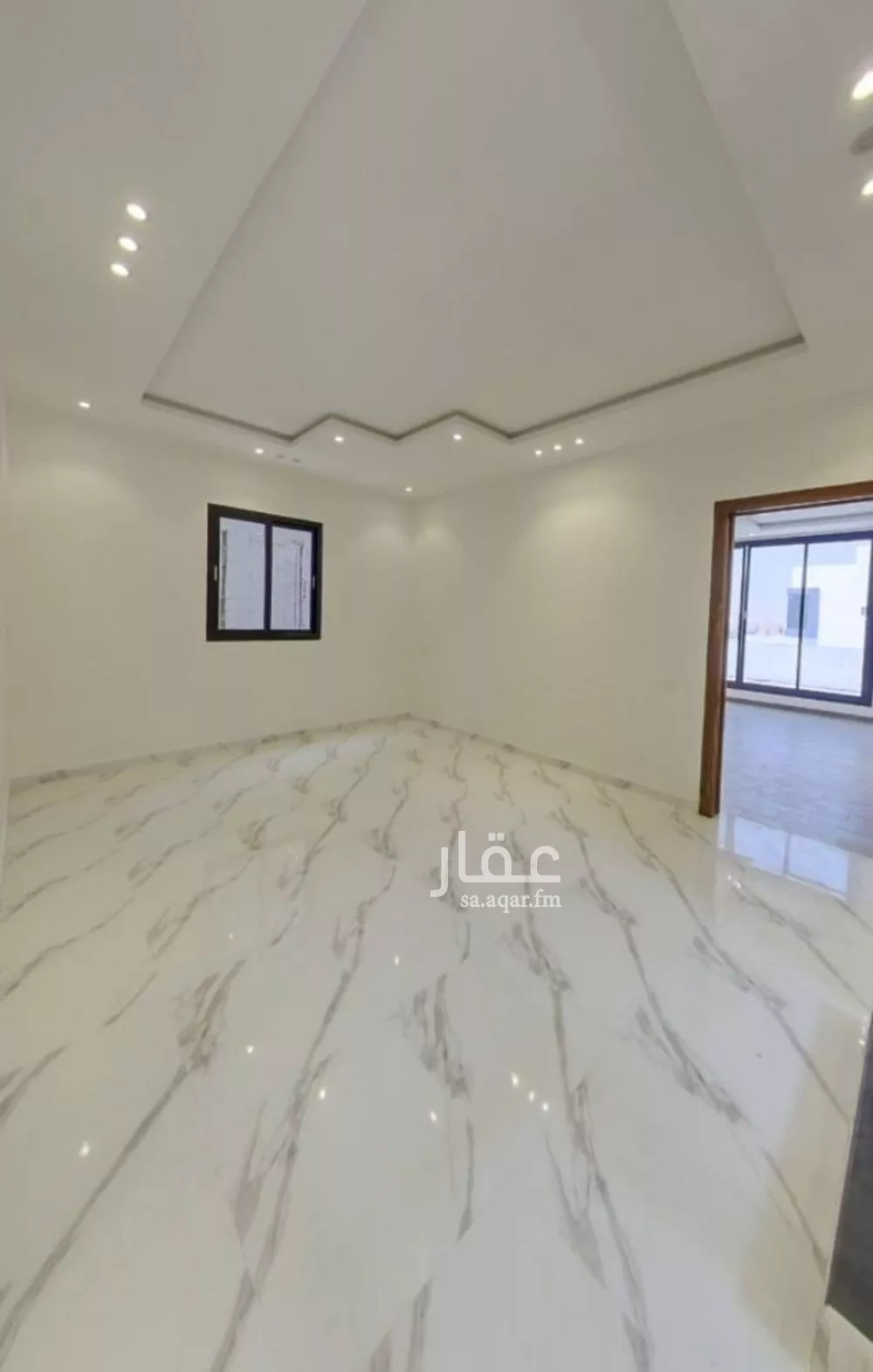 5 bedroom villa in Al Aridh 5