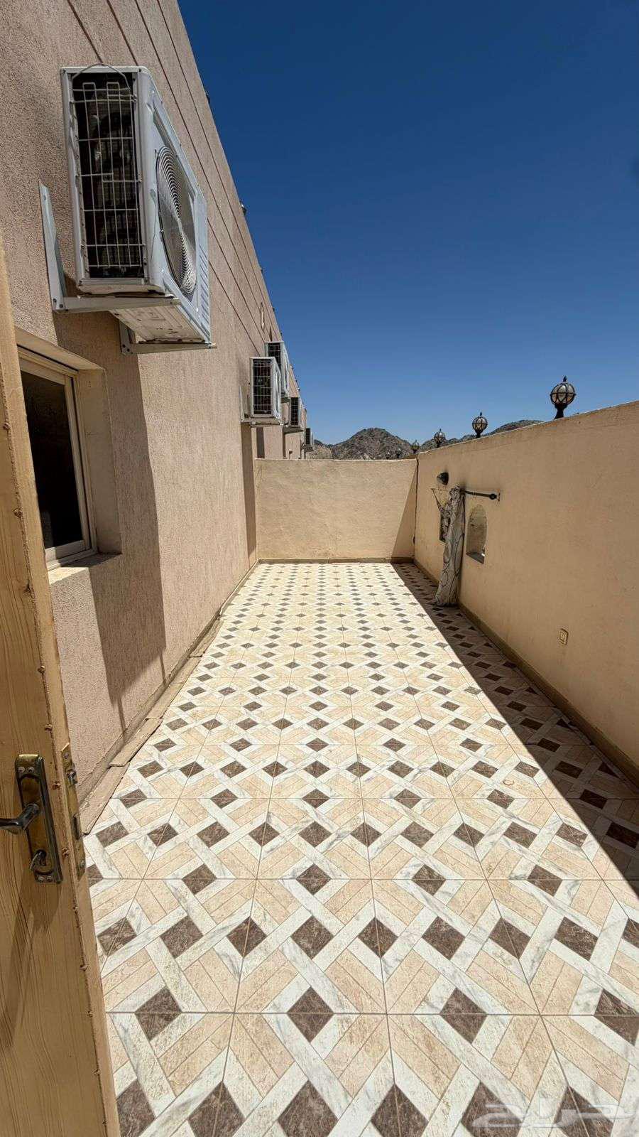 6 bedroom villa in Al Awali 7