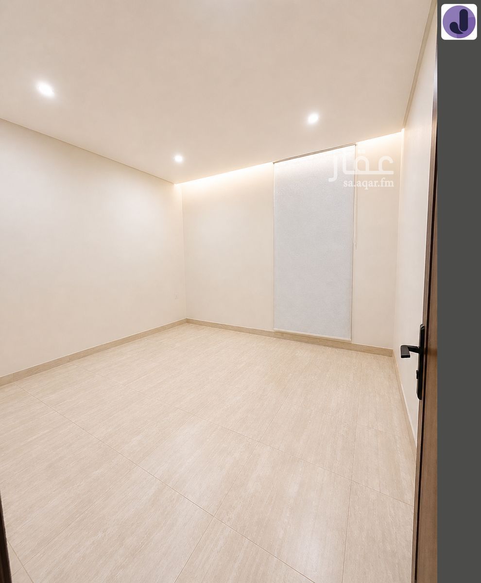 5 bedroom villa in Okaz, Riyadh 18