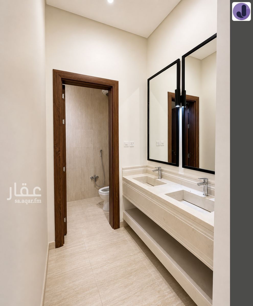 5 bedroom villa in Okaz, Riyadh 7