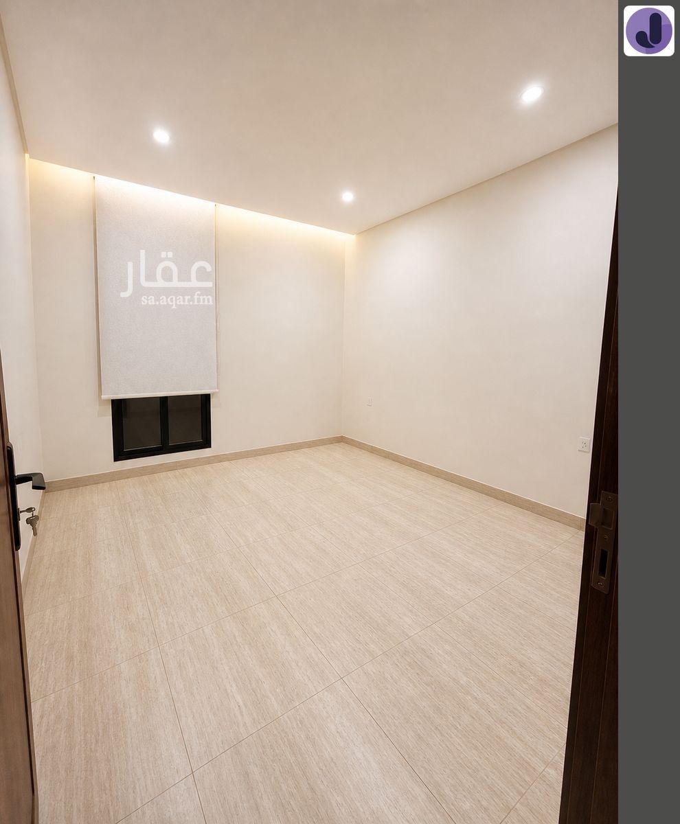 5 bedroom villa in Okaz, Riyadh 17