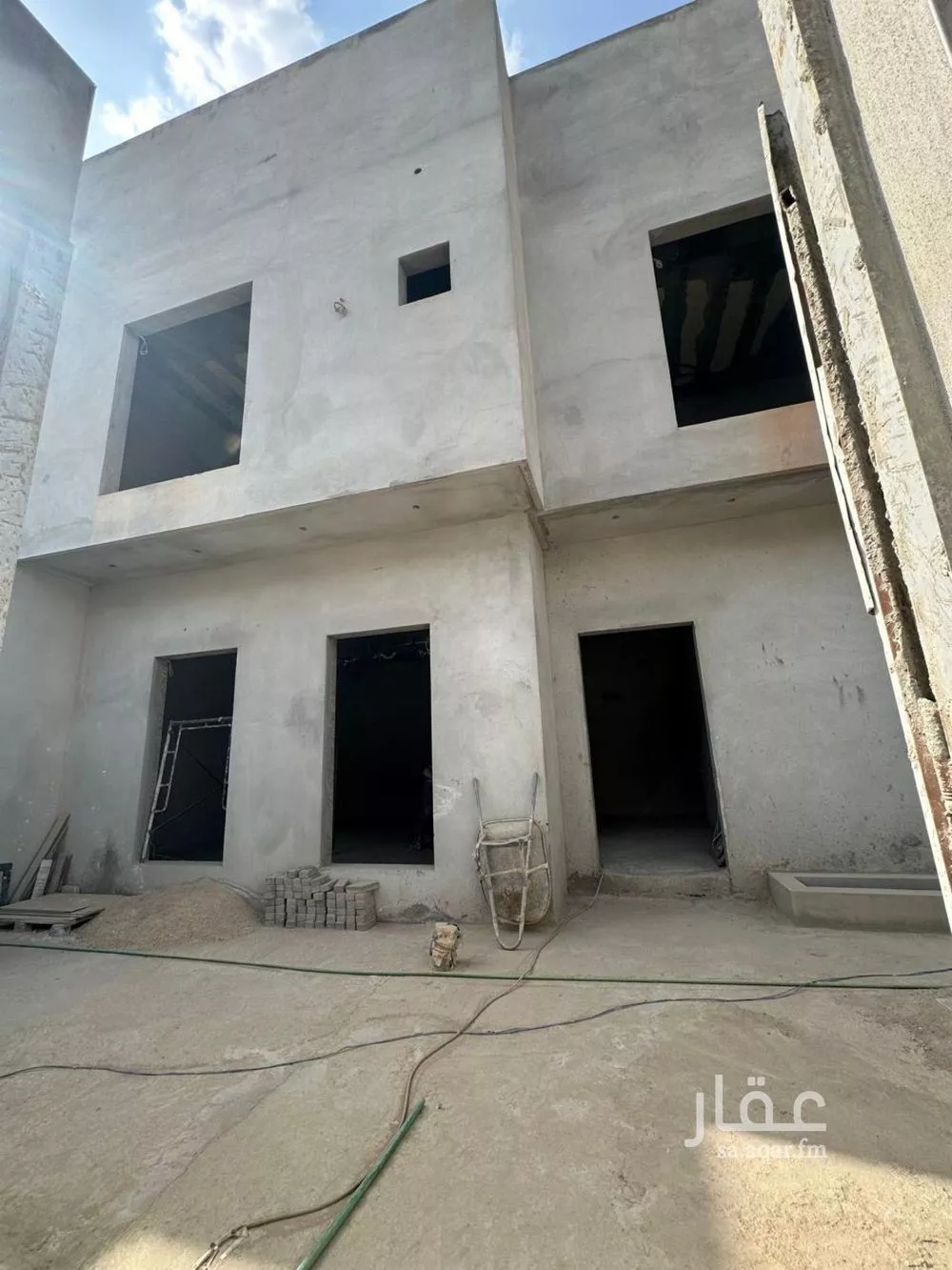 فيلا 7 غرف في العارض 5