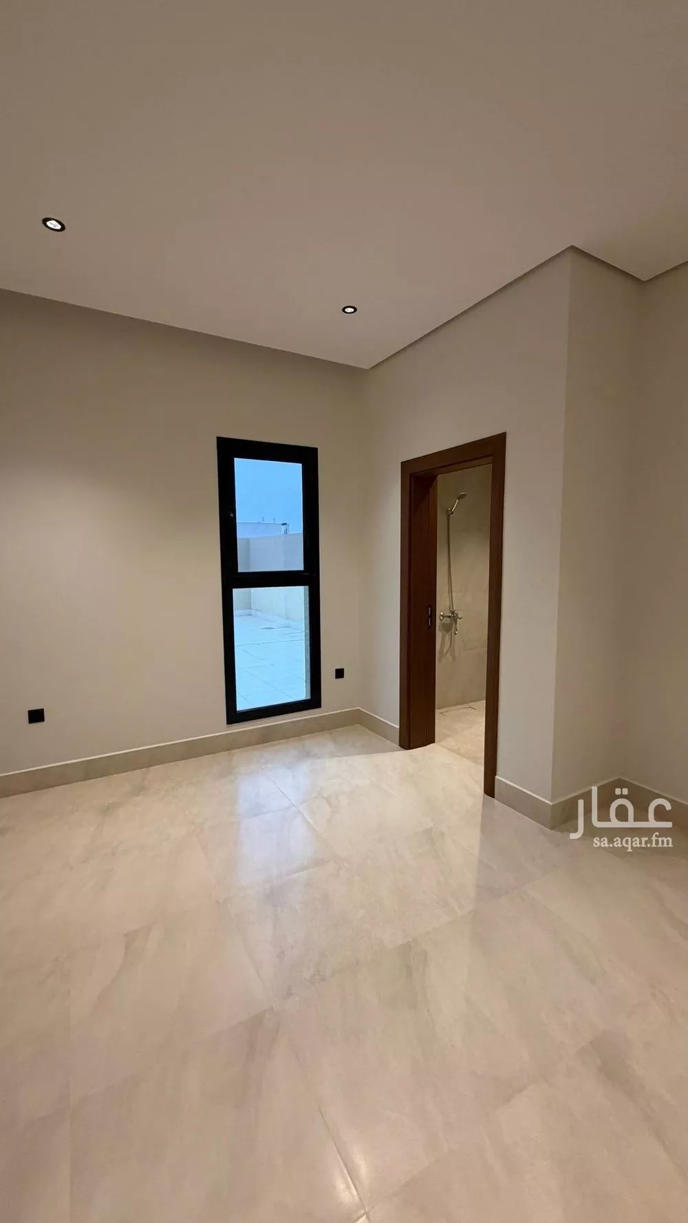 6 bedroom villa in Al Mahdiyyah 2