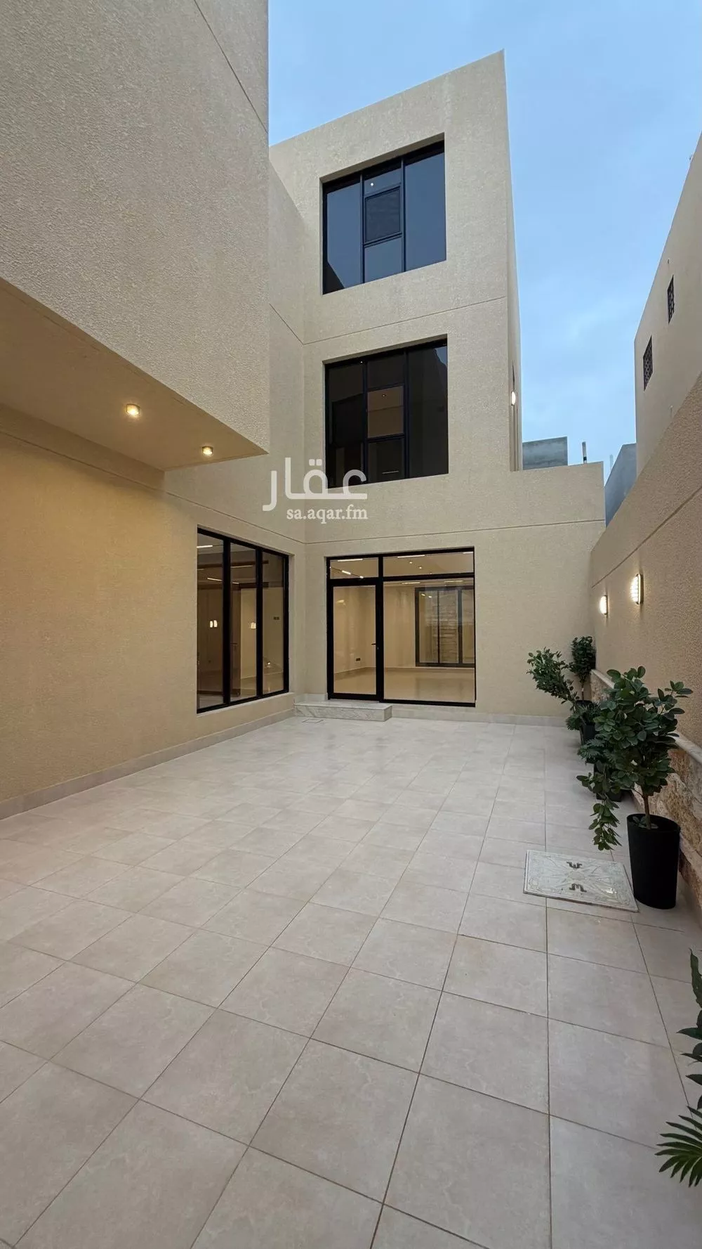 6 bedroom villa in Al Mahdiyyah 4