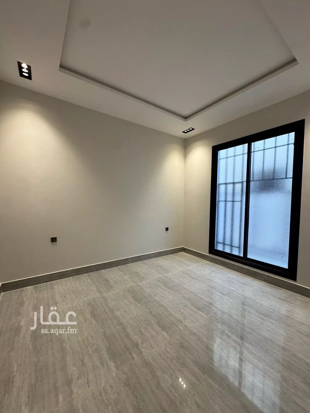 فيلا 7 غرف في الرمال 24