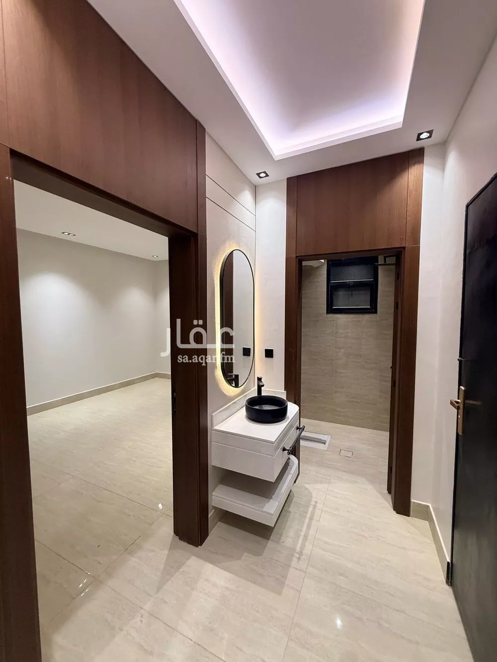 5 bedroom apartment in Al Janadriyah 3