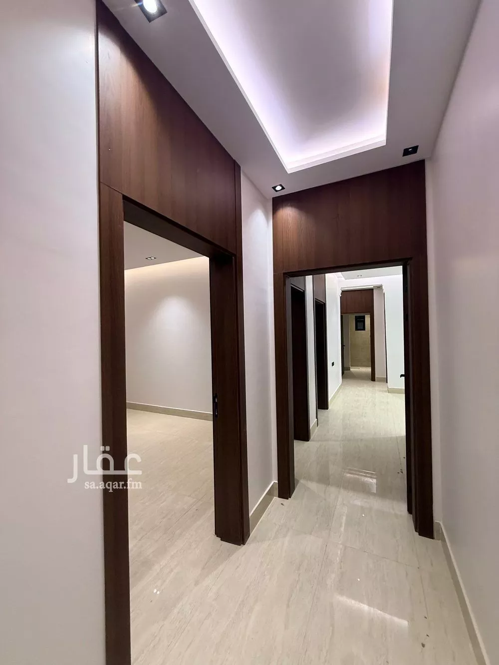 5 bedroom apartment in Al Janadriyah 4