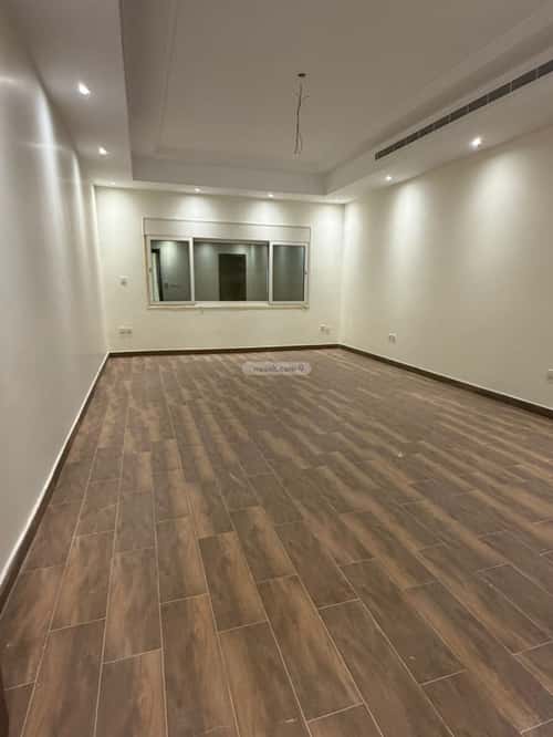 8 bedroom villa in Abhur South 17