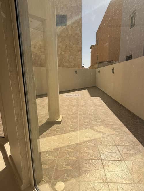 8 bedroom villa in Abhur South 20