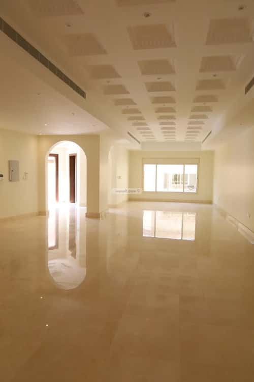 8 bedroom villa in Abhur South 4