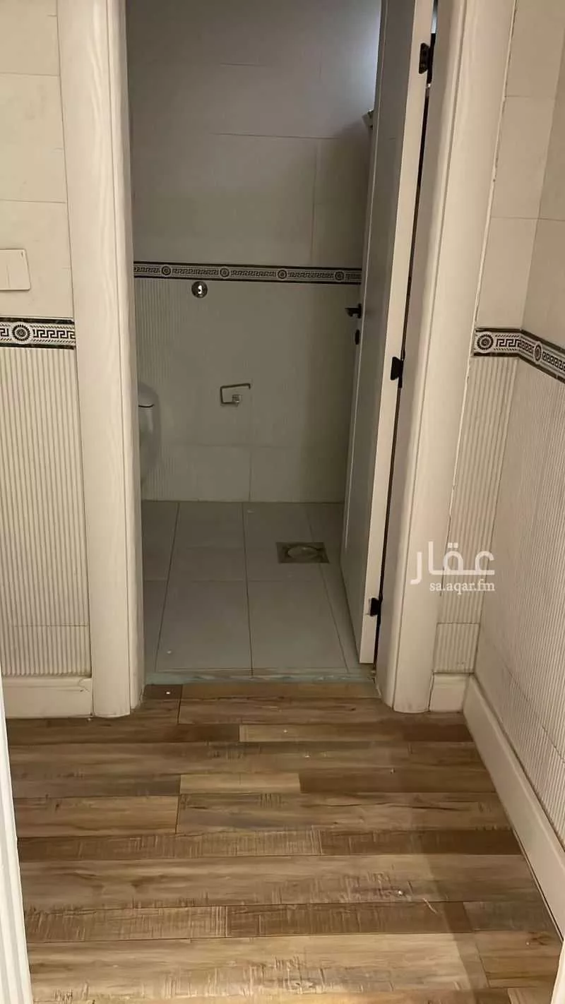 شقة 4 غرف في الملقا 11