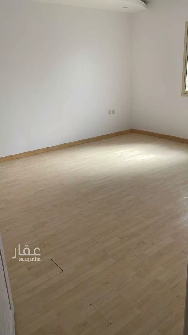 شقة 4 غرف في الملقا 7