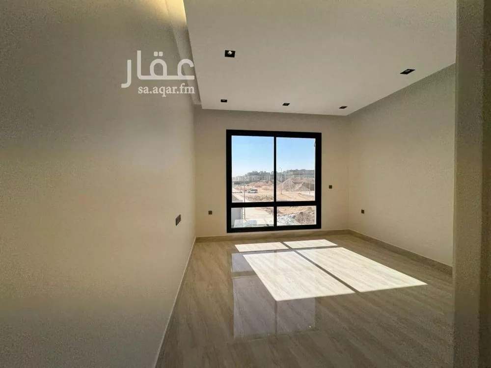 فيلا 5 غرف في الرمال 17