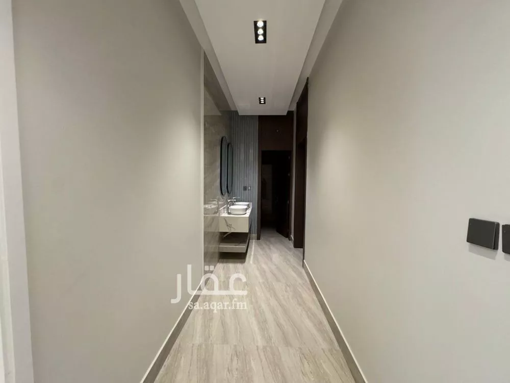 فيلا 5 غرف في الرمال 7