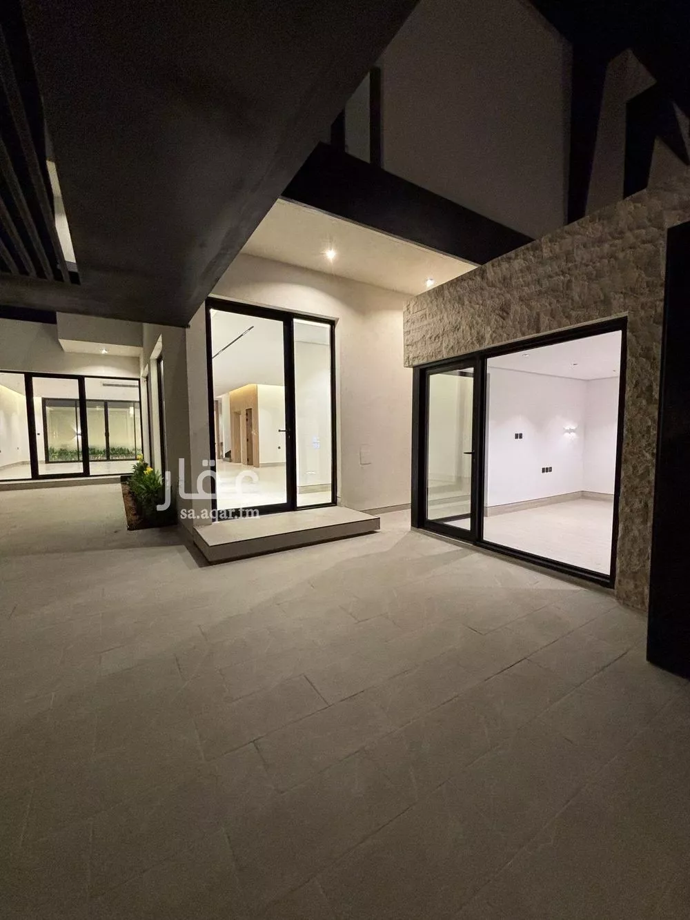 6 bedroom villa in Al Narjis 2