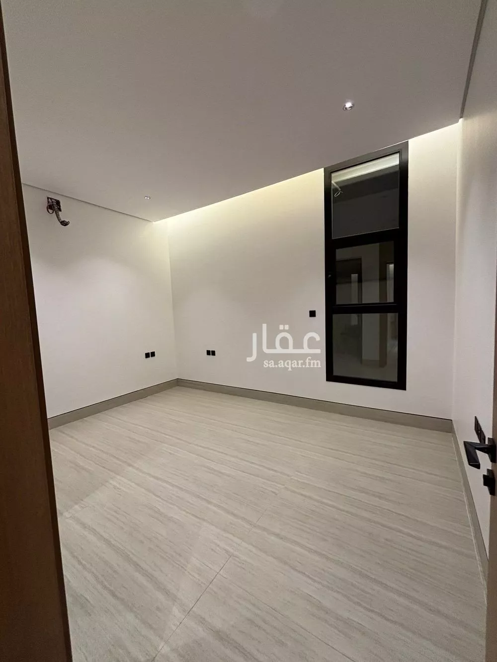 6 bedroom villa in Al Narjis 18
