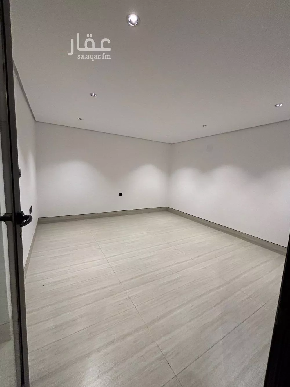 6 bedroom villa in Al Narjis 3